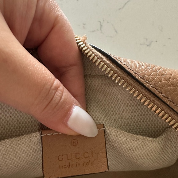 Gucci Soho Disco Leather Crossbody Bag with Tassel - Picture 9 of 14